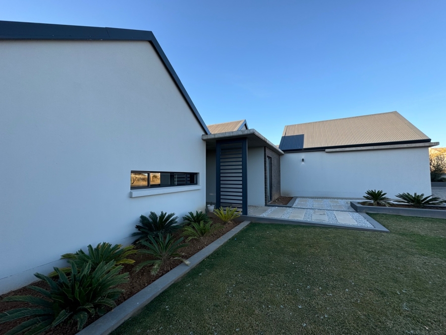 5 Bedroom Property for Sale in Woodland Hills Bergendal Free State